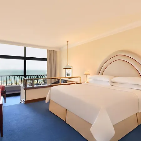 Sheraton Grand Doha Resort & Convention Hotel-2