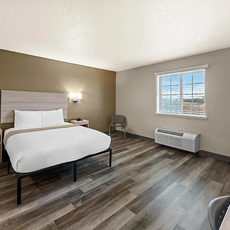 Birch Hill Suites Columbia-2