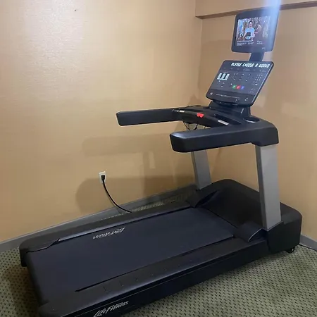 Holiday Inn Express Cleveland Downtown By Ihg-2