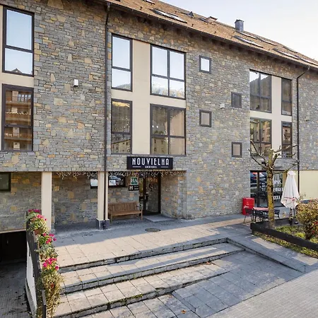 Aparthotel Nou Vielha-3