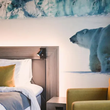 Svalbard Hotell | Polfareren-2