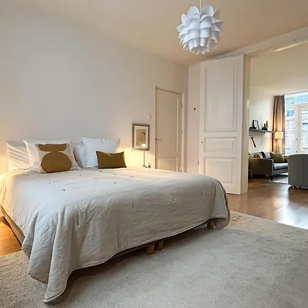 B&B Alexander-3