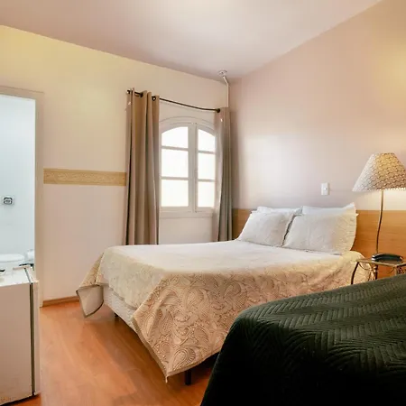 Hotel Geneve - 2km do Capivari-3