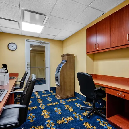 Hampton Inn & Suites Providence Downtown-2