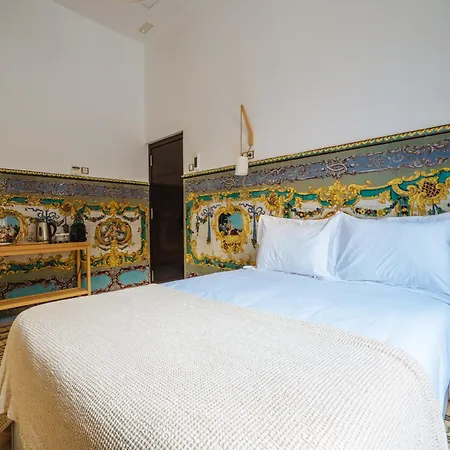 Apartamentos "El Escondite De Triana"-3