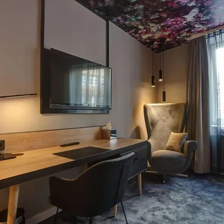 Vienna House Easy by Wyndham Hamburg Hauptbahnhof-3