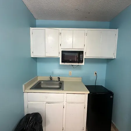 Guest Cottage & Suites By Oyo Brunswick-Golden Isles-3
