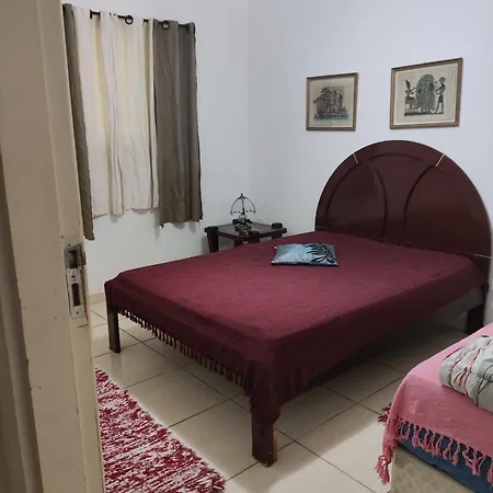 Pousada Pitoresca Casa Amarela-2
