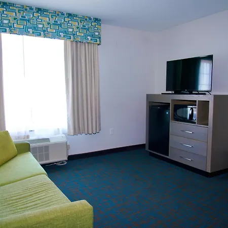 La Quinta By Wyndham St. Paul-Woodbury-2