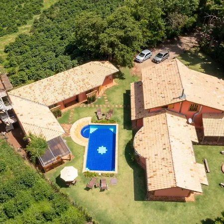 Ellementares Guest House-3