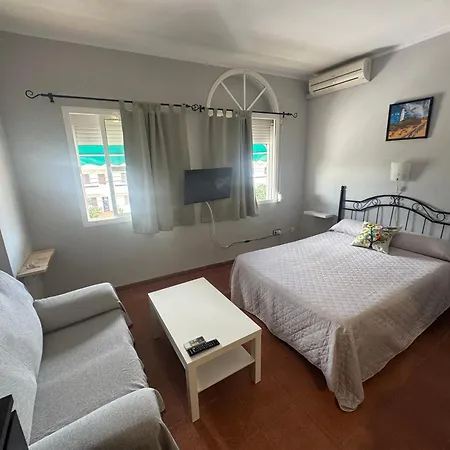 Hostal Miramar-3