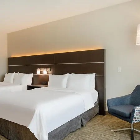 Holiday Inn Express & Suites - Watertown By Ihg-2