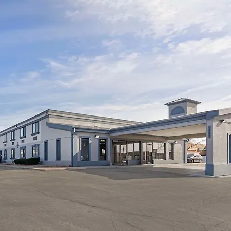 Quality Inn & Suites Bloomington University Area-3