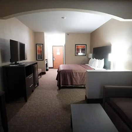 Best Western Teal Lake Inn-3