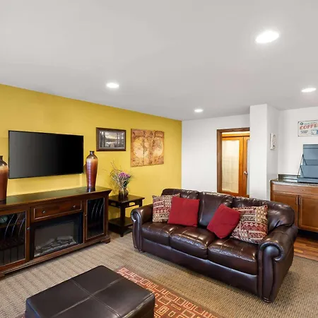 Birch Hill Suites Rochester - Med City-2