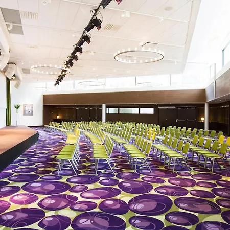 Courtyard By Marriott Stockholm Kungsholmen-2