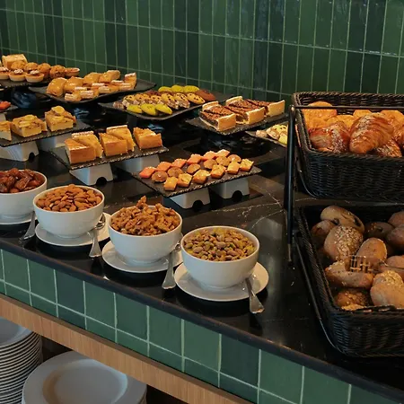 Mia Urban Detroit Tanger-2