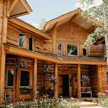 Bentwood Inn-2