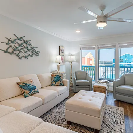 Executive Keys Condominiums On The Beach-2