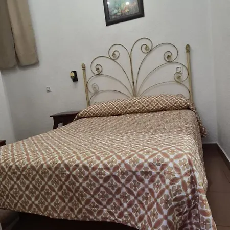 Hostal Trajano-2