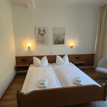 Hotel Zur schönen Aussicht-3