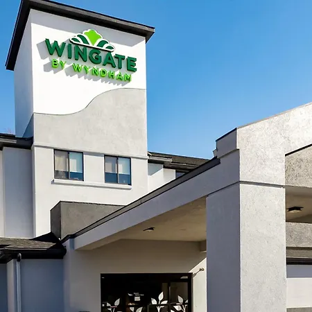 Wingate By Wyndham Owensboro-2