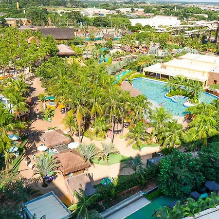 Hot Beach Resort-3