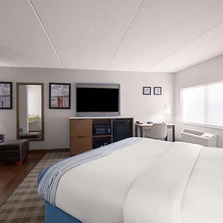 Americinn By Wyndham Shakopee Near Amphitheater-2