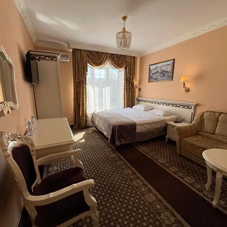 Royal City Hotel-2