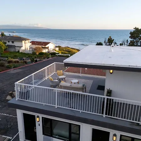 Tides Oceanview Inn And Cottages-2
