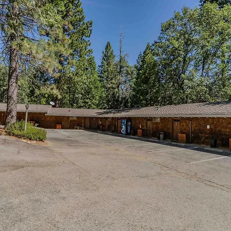 Narrow Gauge Inn-2