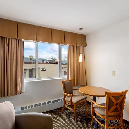Breeze Inn Hotel & Motel-3