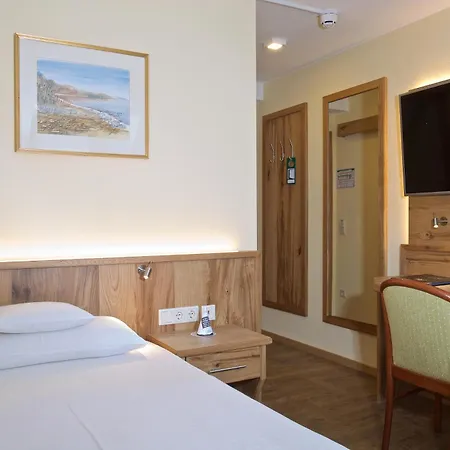Hotel am Schloßberg-3