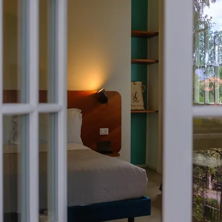 Le Stanze Del Lago Suites & Pool-3