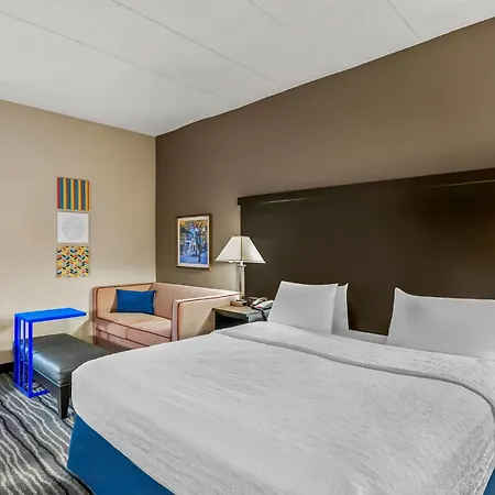 Hampton Inn Bowie-3