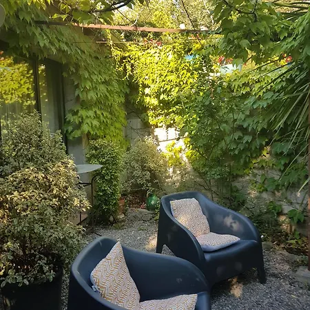 La Maison sur la Colline-3