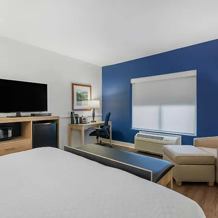 Best Western Plus Westgate Inn And Suites-2