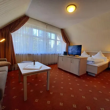 Aparthotel Am See-3
