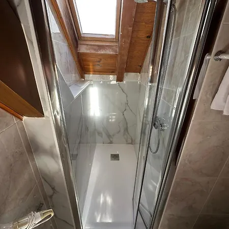 Hostal Ezkaurre-2