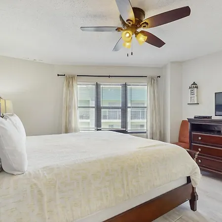 Harbour Place 506-3