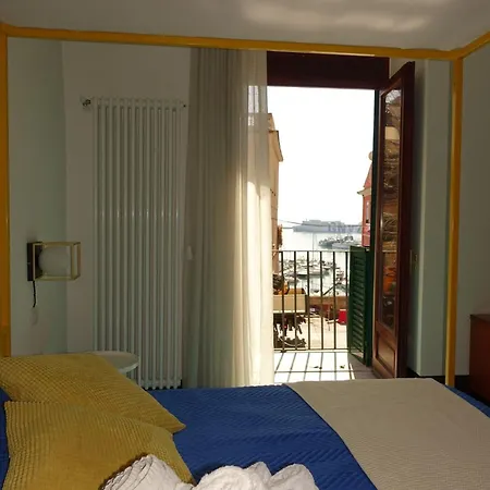 Ninina Boutique Suites-2