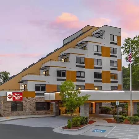Best Western Plus Raleigh Crabtree Valley Hotel-2