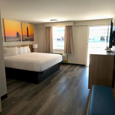 Days Inn And Suites By Wyndham Port Huron-3