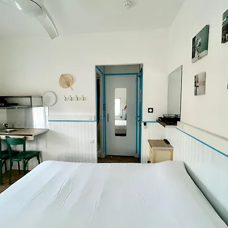 Hotel Oasis-2