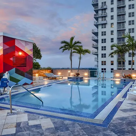 The Circ Hotel Hollywood, Sonder By Marriott Bonvoy-3