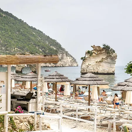 Apulia Hotel Baia dei Faraglioni Resort-2