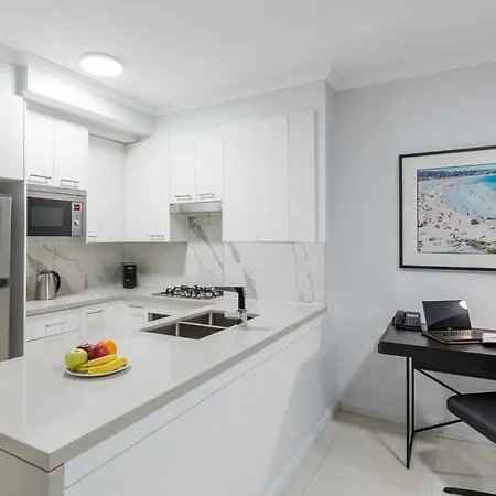 Meriton Suites Bondi Junction-3