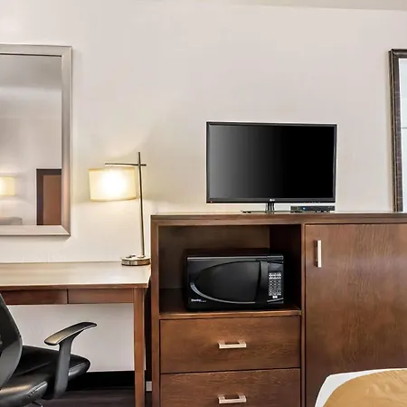 Travelodge By Wyndham Page-3
