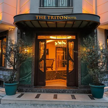 Triton Hotel-3