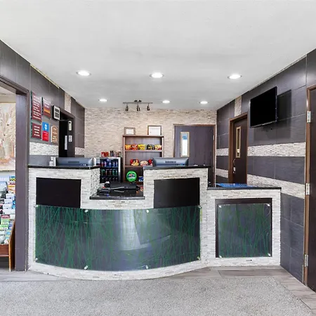 Surestay Plus Hotel By Best Western Kearney-2